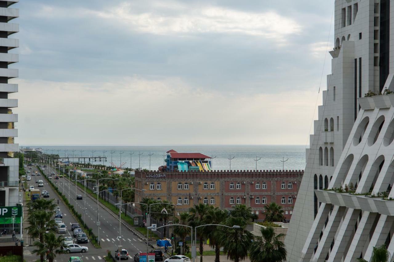 Apartment With Sea View Batumi Exterior foto