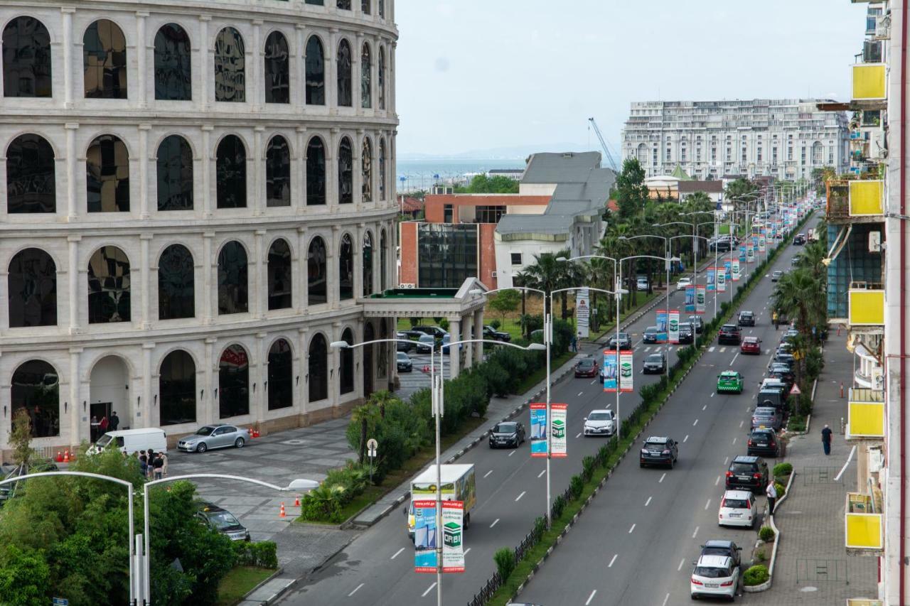 Apartment With Sea View Batumi Exterior foto