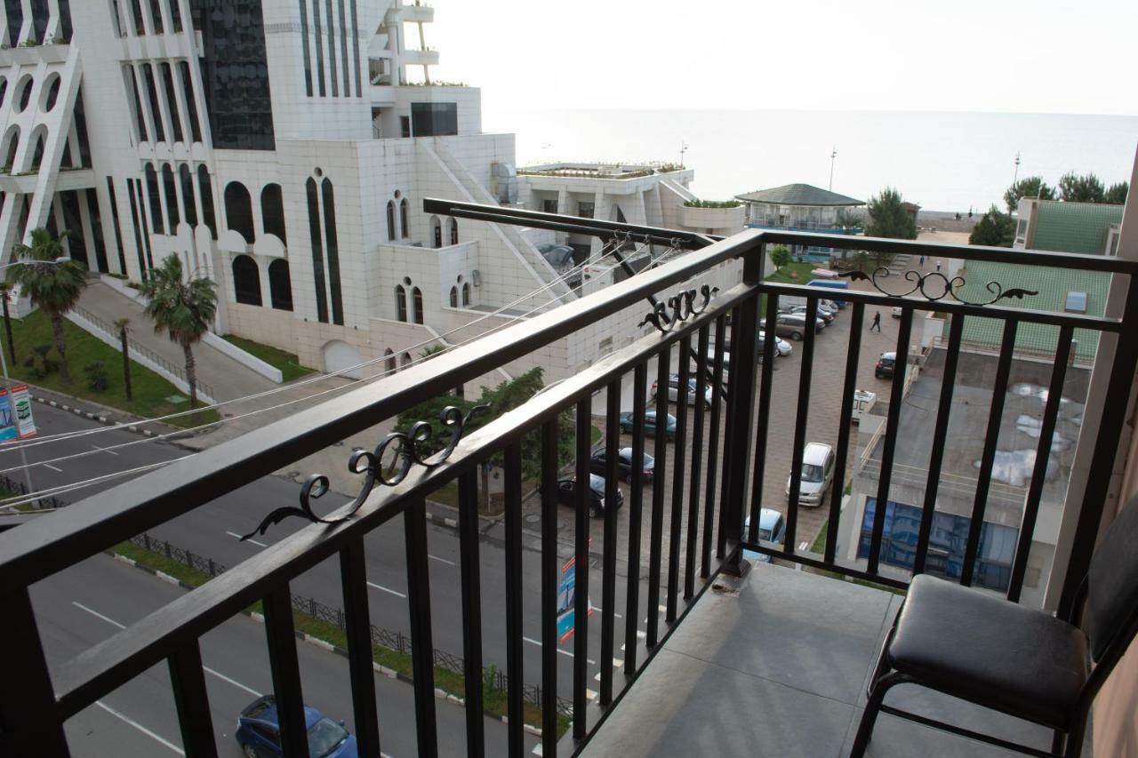 Apartment With Sea View Batumi Exterior foto