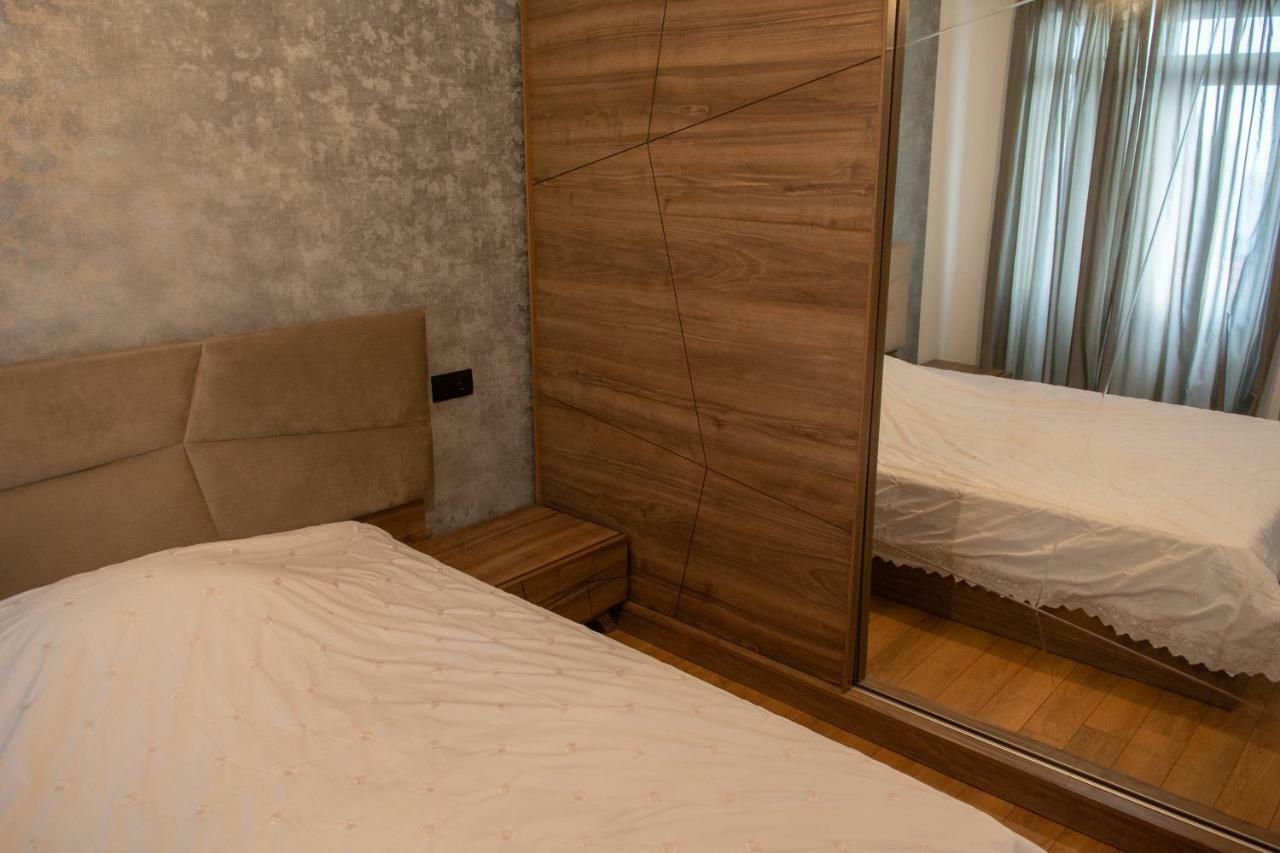 Apartment With Sea View Batumi Exterior foto