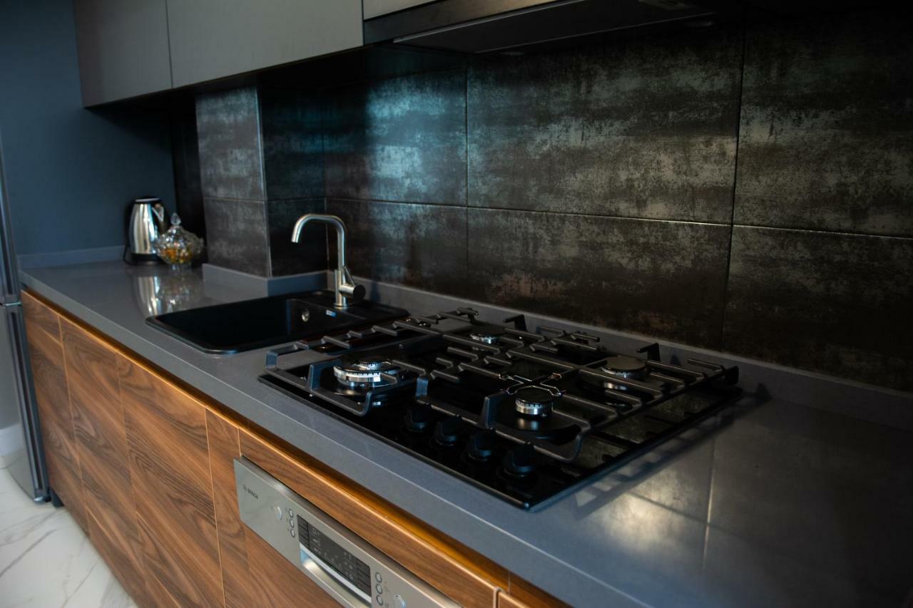 Apartment With Sea View Batumi Exterior foto